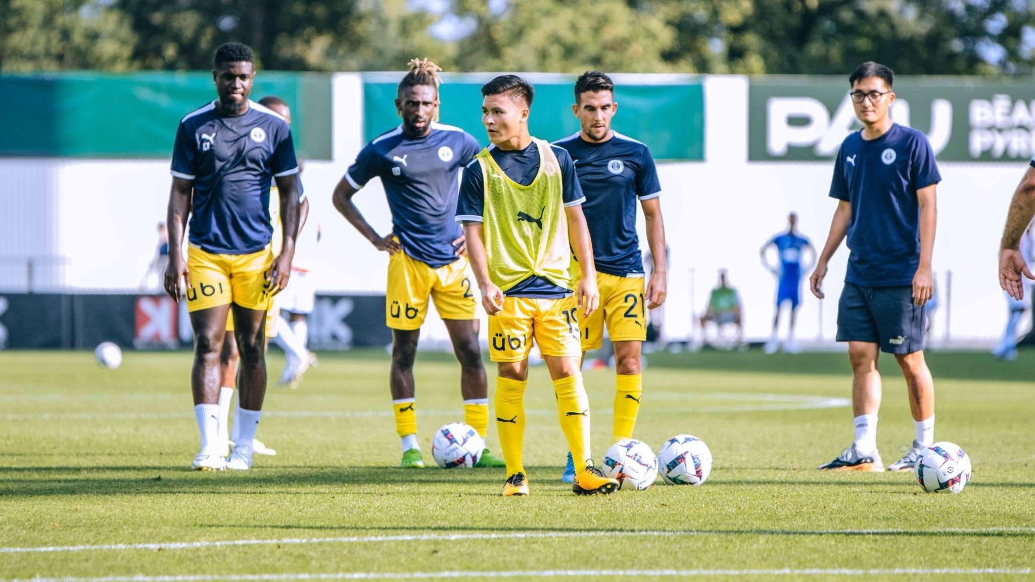 却足以让观 却足以让观